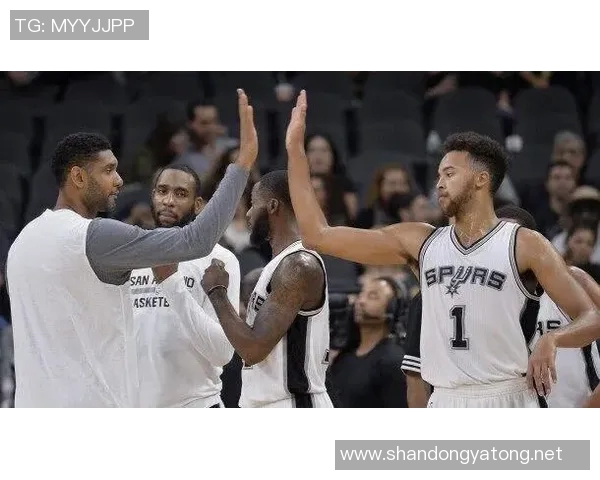 姚明安德森鸟人携手共创篮球传奇展现运动精神与团队合作的完美结合