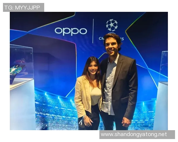 卡卡足球明星动漫壁纸尽显球场风采与青春活力的视觉盛宴